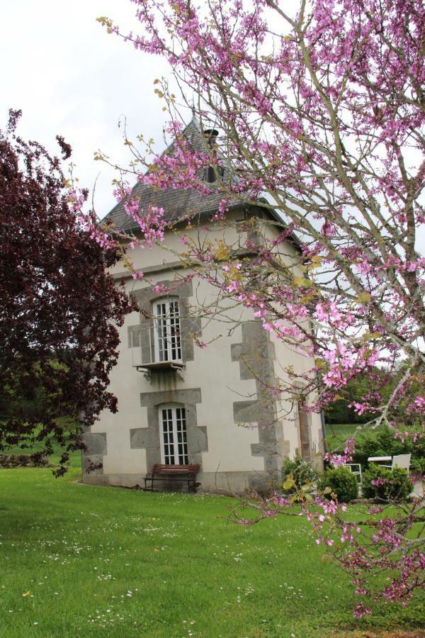 Les Vergnes Saint-Pardoux-le-Neuf Kültér fotó